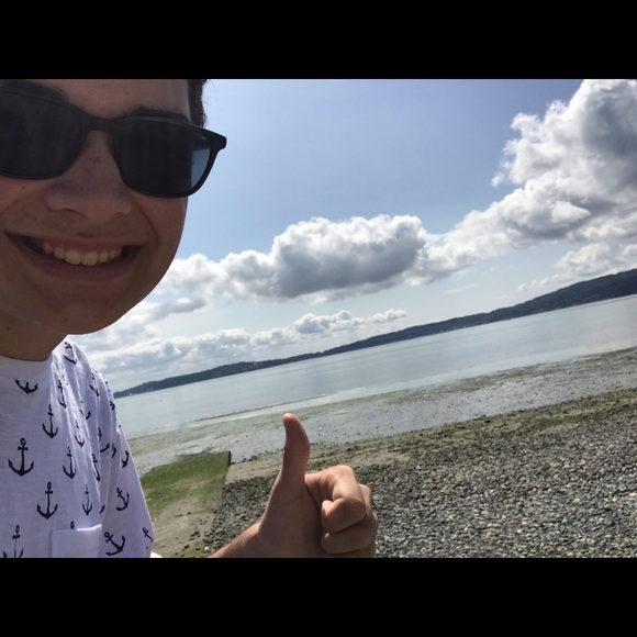 Meet your Posher, Shawn - Picture 2 of 7